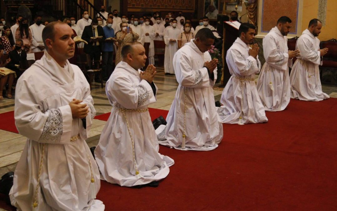 Ordenação de novos padres para Arquidiocese de Belém