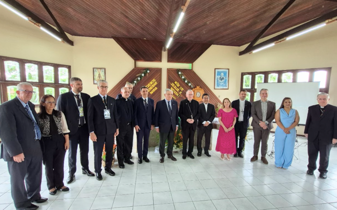 Visita do Cardeal Pietro Parolin ao Hospital Divina Providência